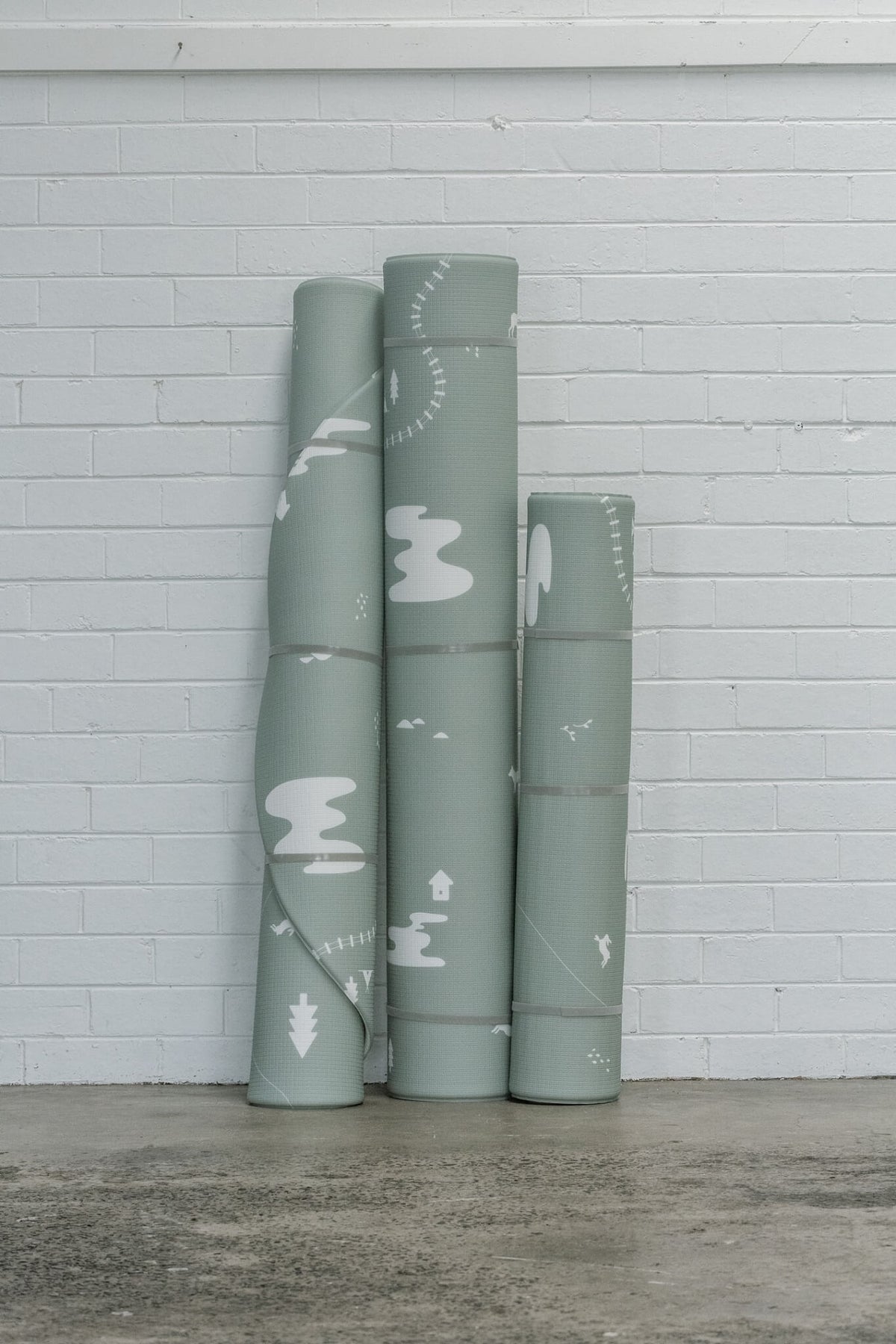 LVSG】Lサイズ 高品質でお洒落なリバーシブルプレイマット【Lille